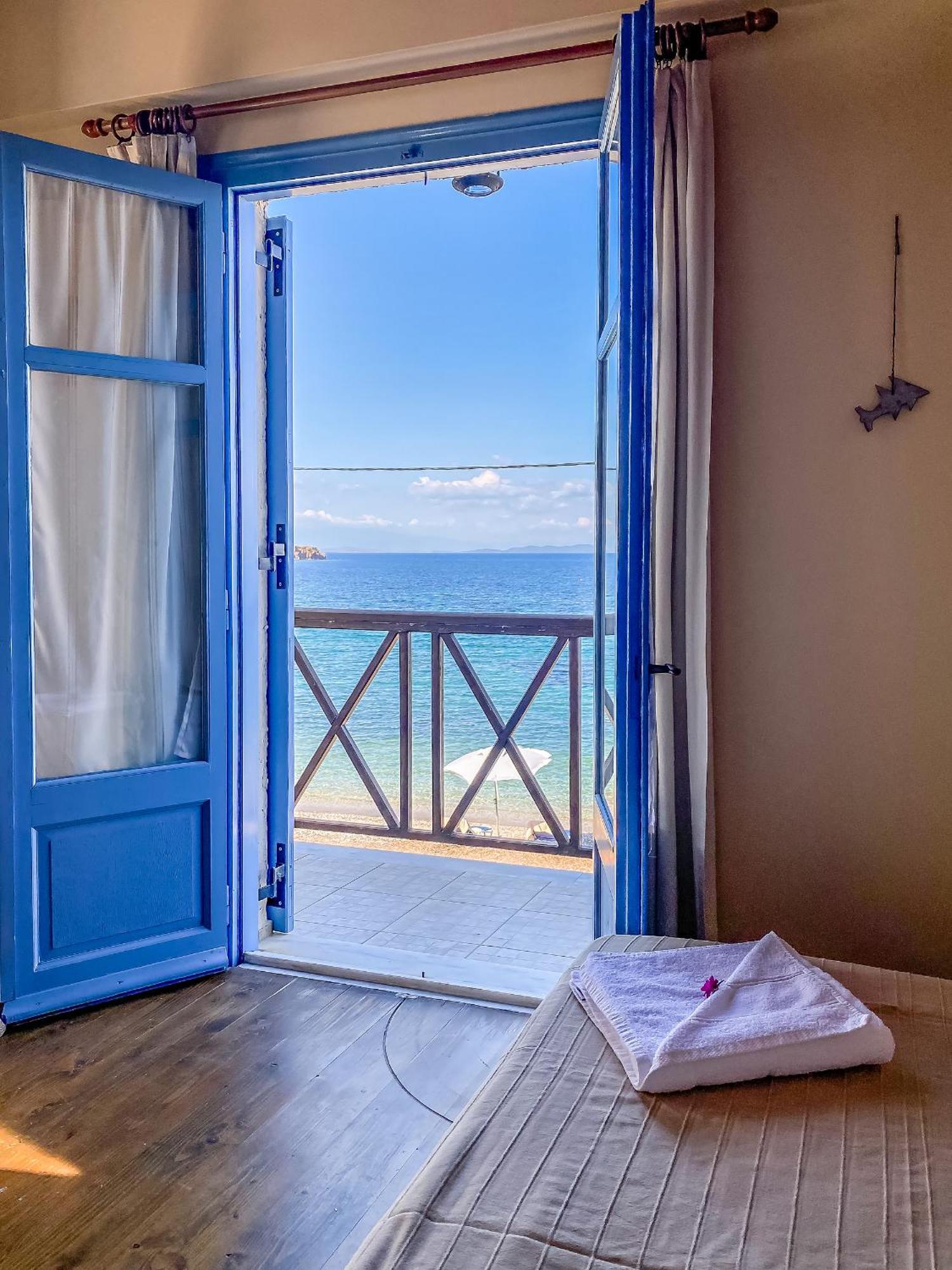 Kyparissis Beach Houses Skala Mistegnon Bagian luar foto