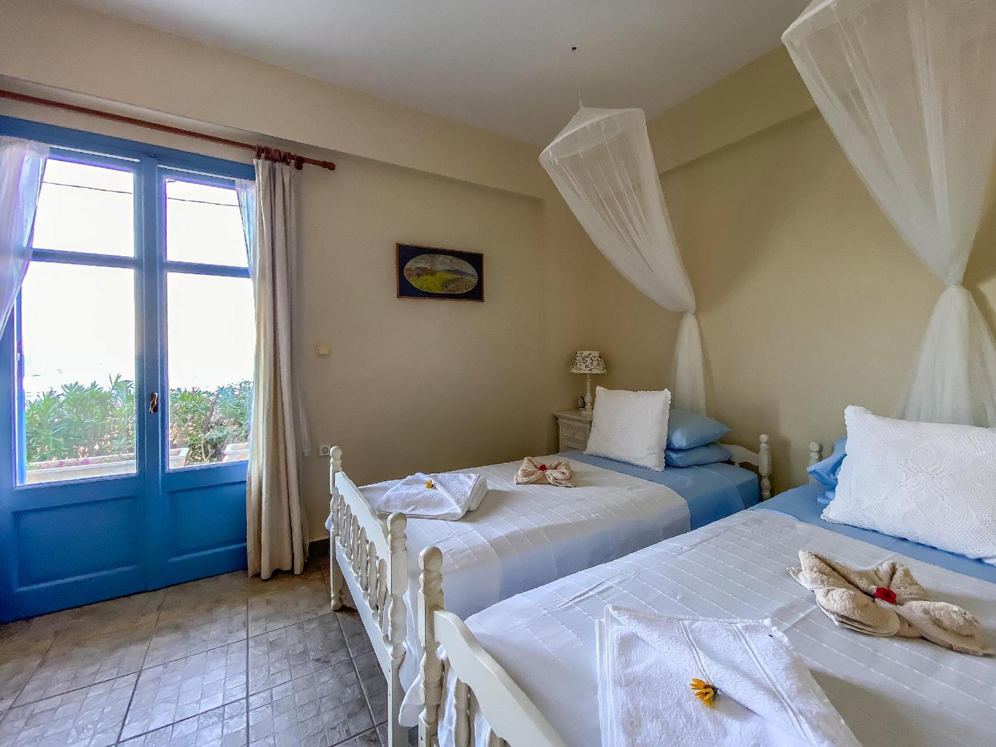 Kyparissis Beach Houses Skala Mistegnon Bagian luar foto