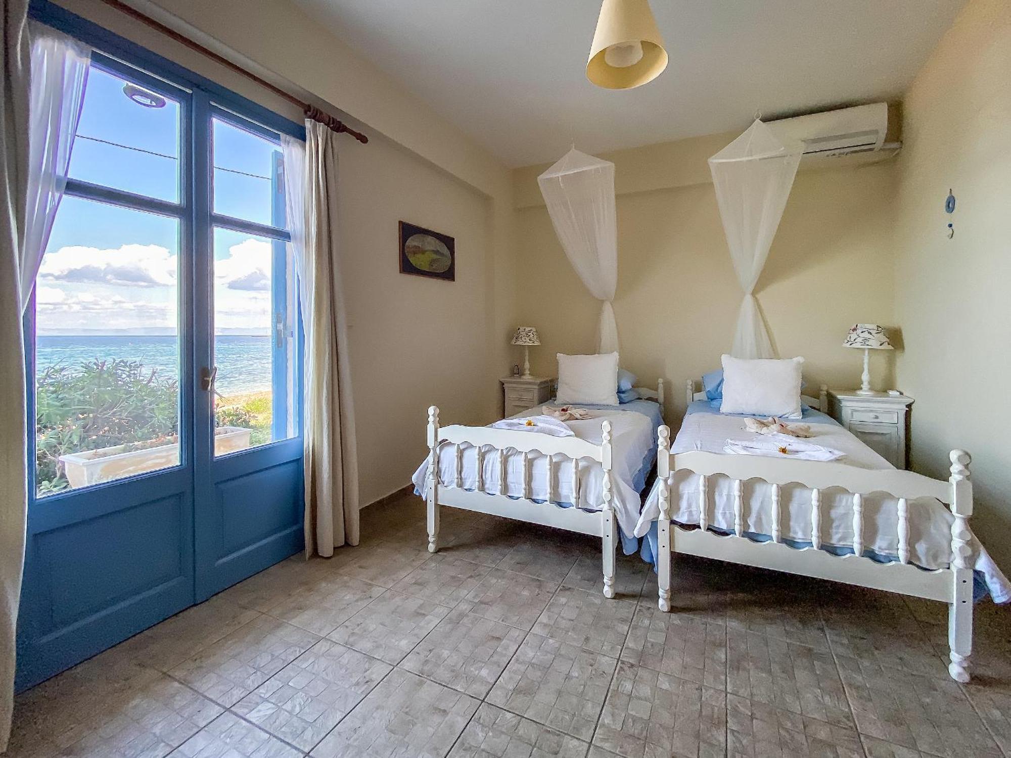 Kyparissis Beach Houses Skala Mistegnon Bagian luar foto